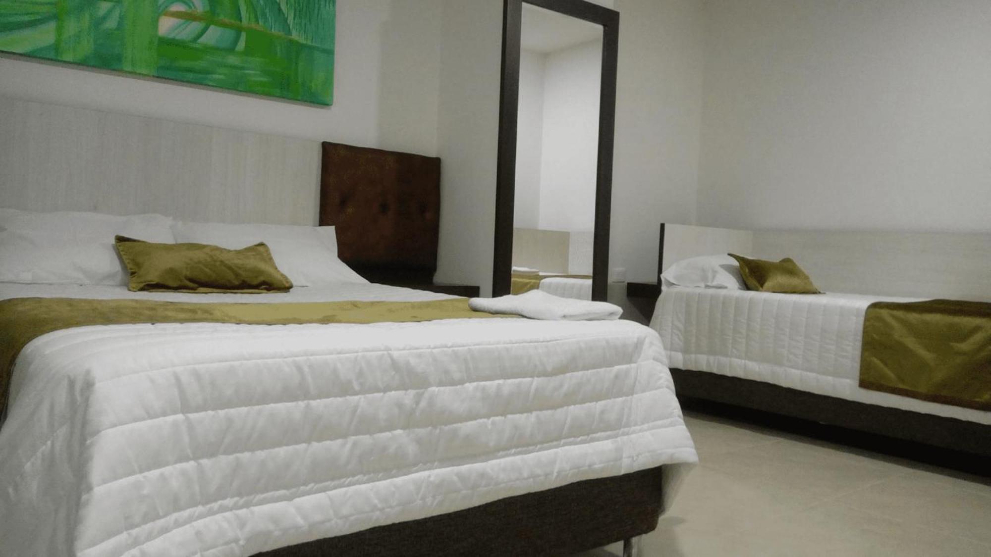 Hotel Andinos Plaza Florencia Florencia  Ngoại thất bức ảnh