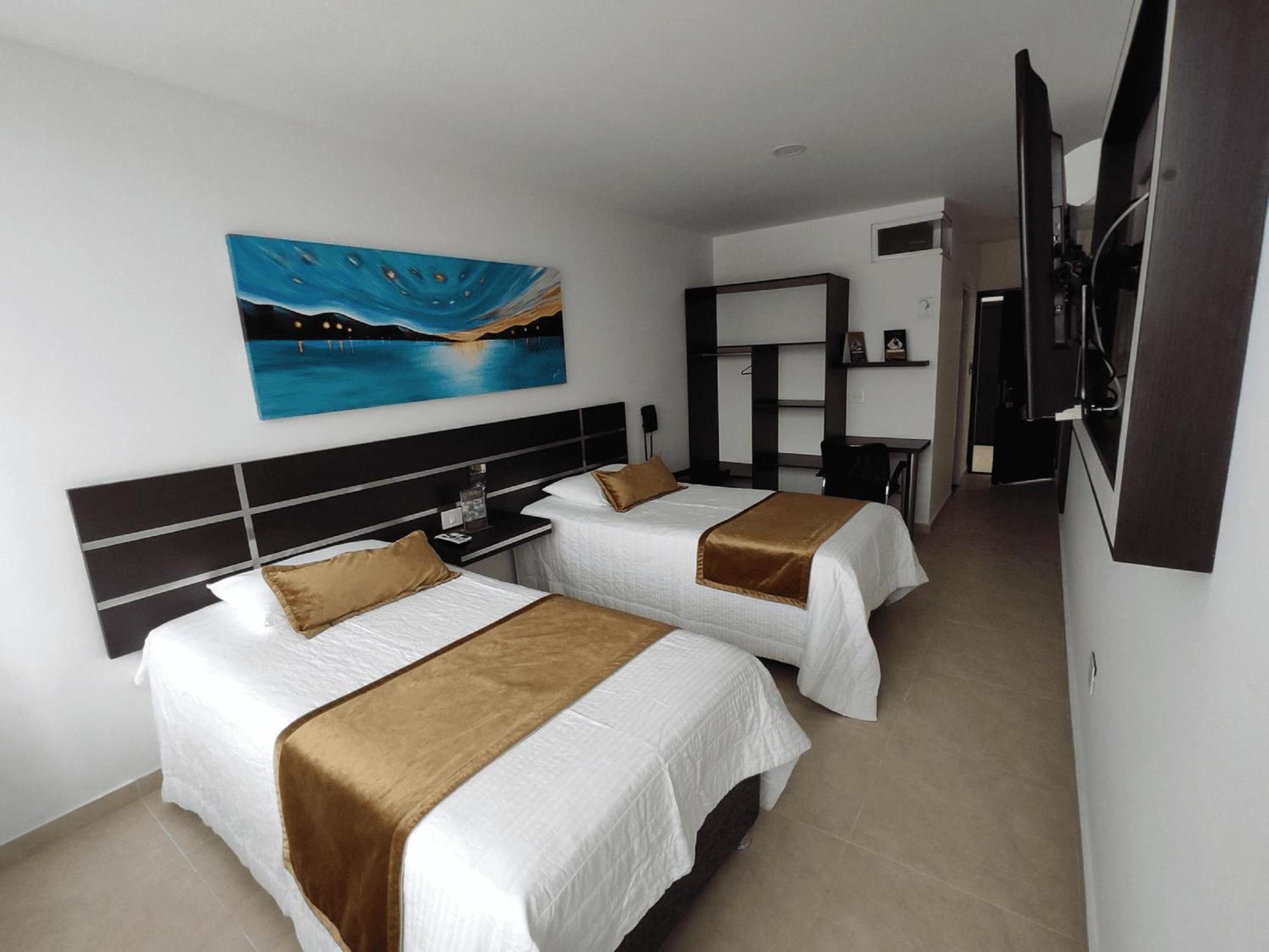 Hotel Andinos Plaza Florencia Florencia  Ngoại thất bức ảnh
