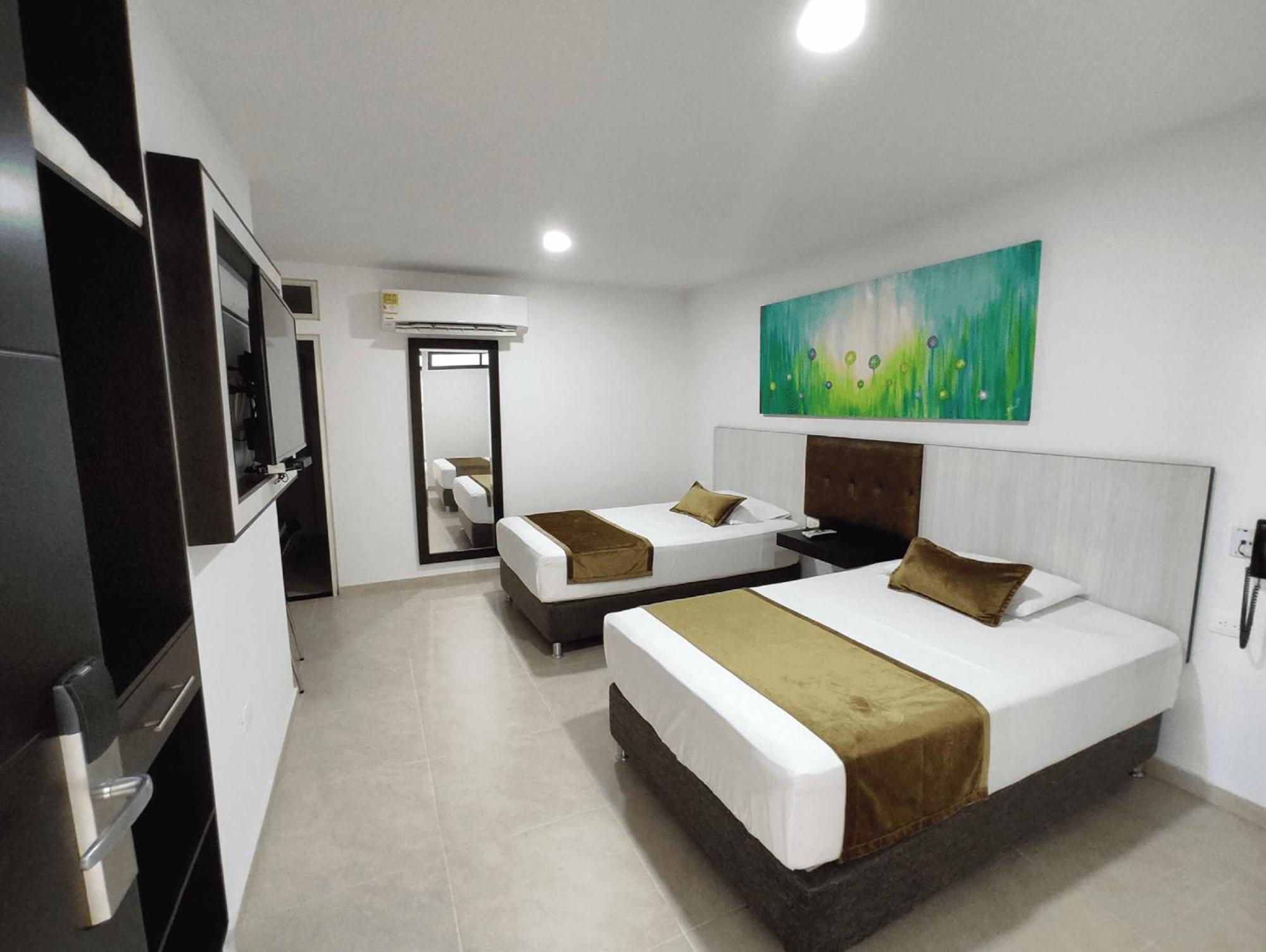 Hotel Andinos Plaza Florencia Florencia  Ngoại thất bức ảnh